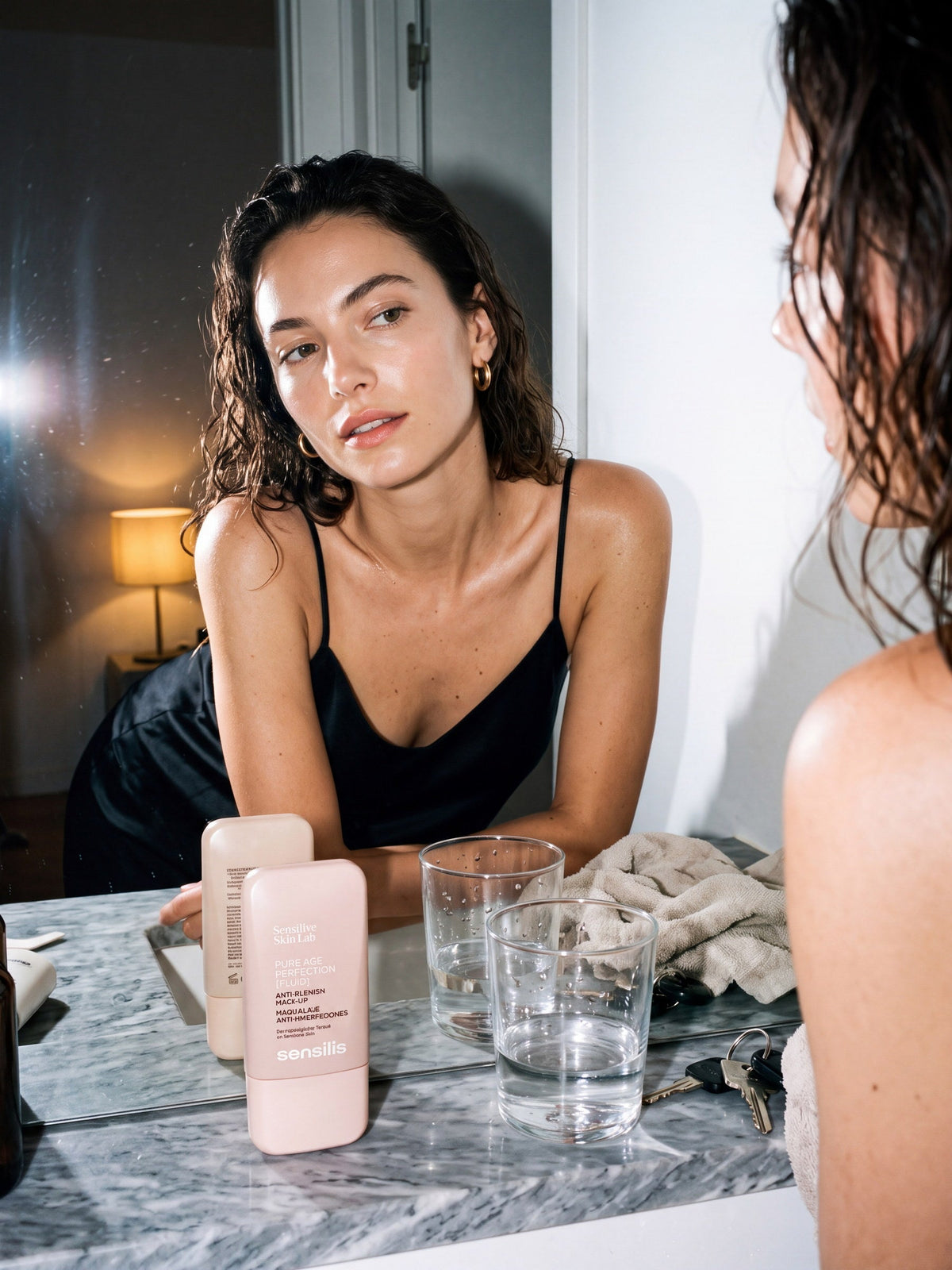 SSS Makeup Anti-Blemish Pure AGE 01 Beige en uso